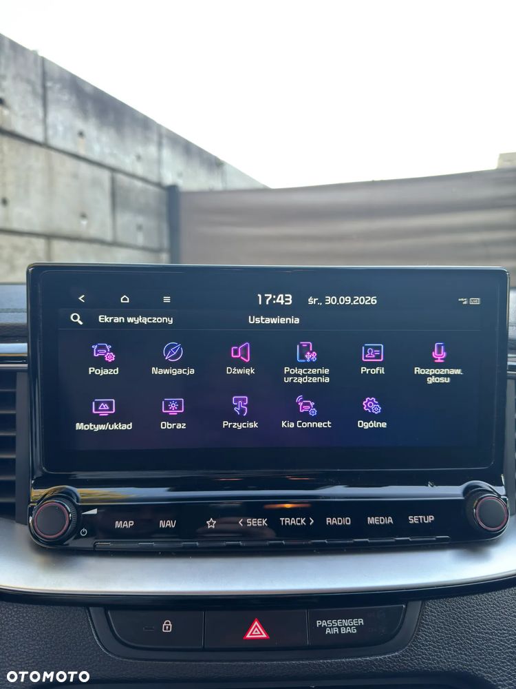 Kia XCeed - 16