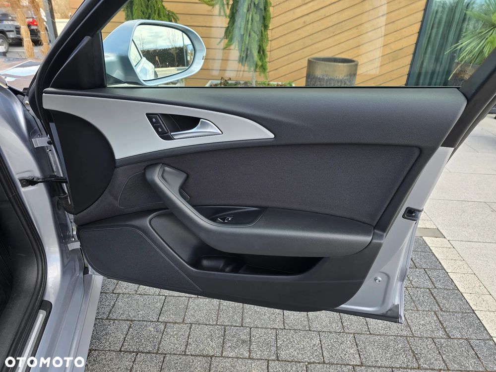 Audi A6 Avant - 27