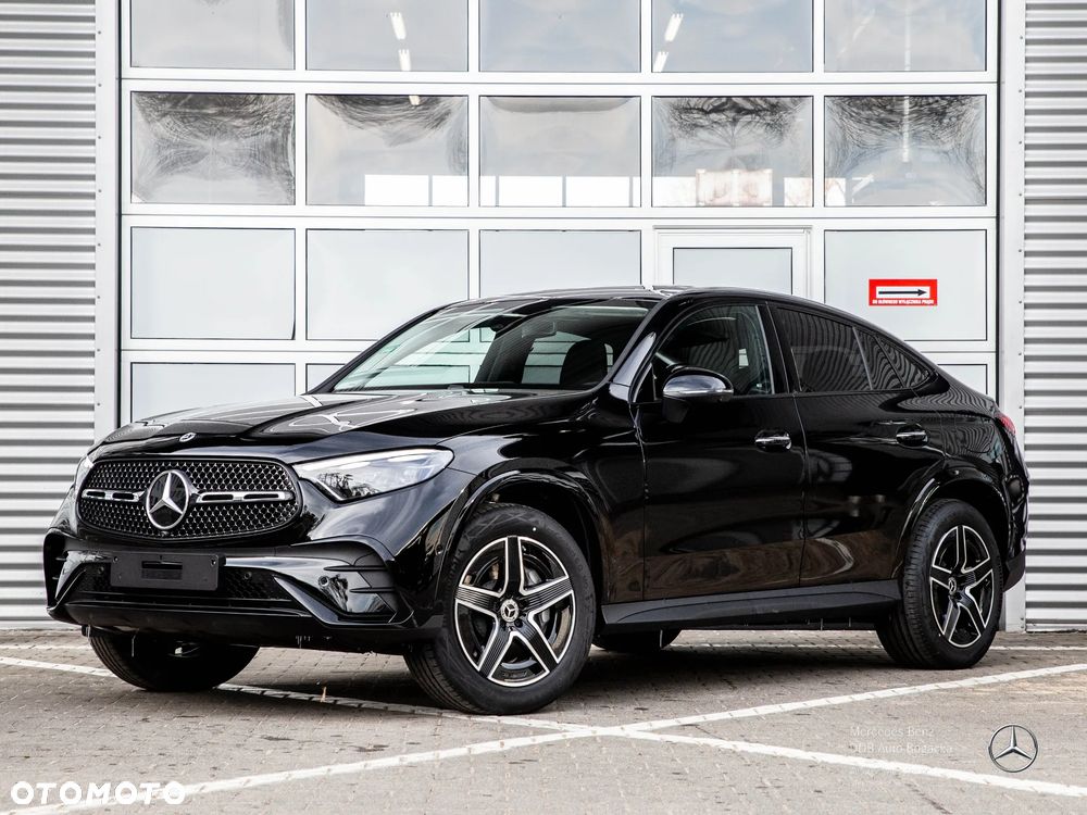 Mercedes-Benz GLC 300 e PHEV 4-Matic AMG Line - 1