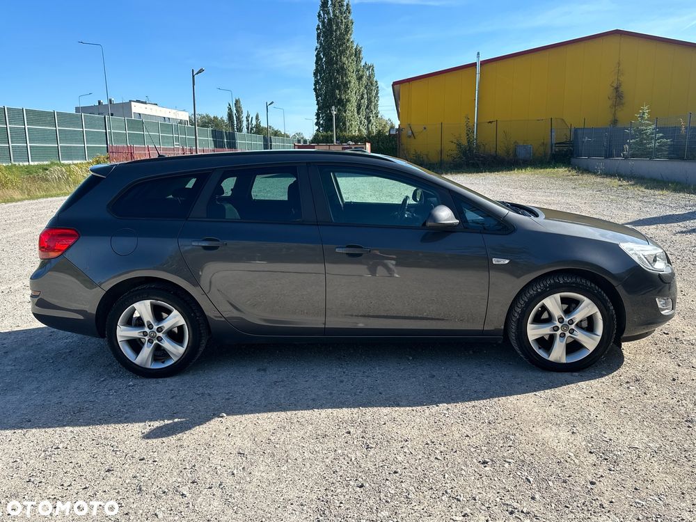 Opel Astra 1.4 Turbo Cosmo - 8