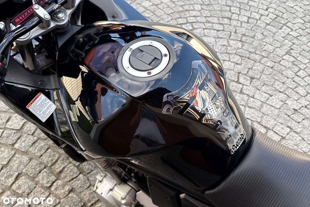 Suzuki Bandit - 14