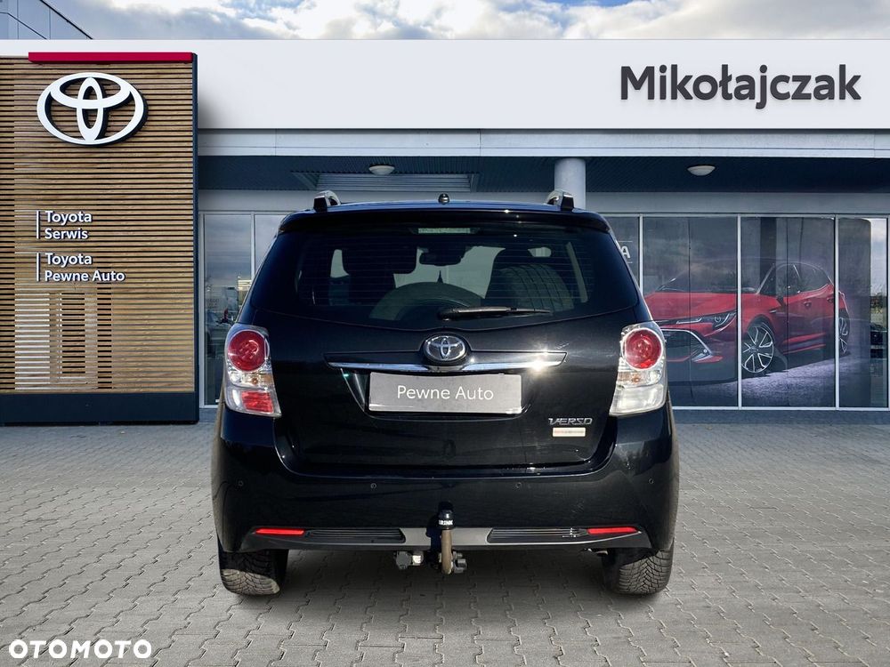 Toyota Verso 1.8 Prestige 7os EU6 - 8