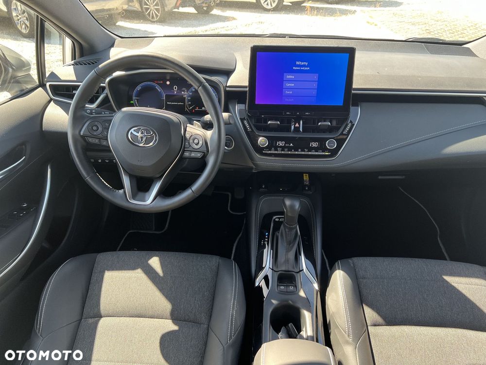 Toyota Corolla 2.0 Hybrid Style - 11