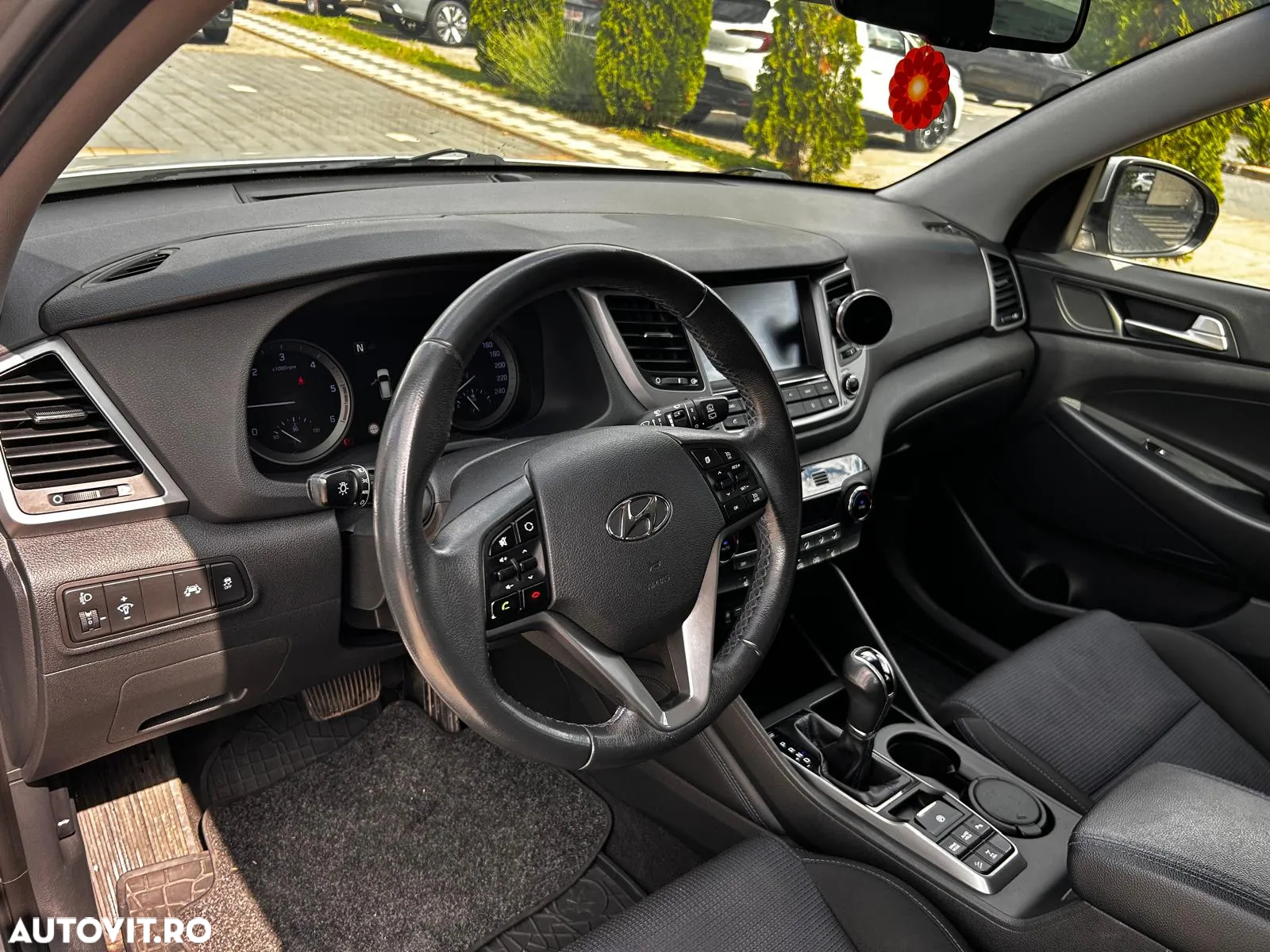 Hyundai Tucson 2.0 CRDI 4WD 6AT Premium+ - 8