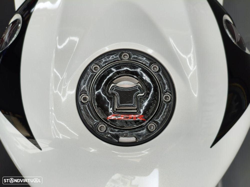Honda CBR 1000RR - 10