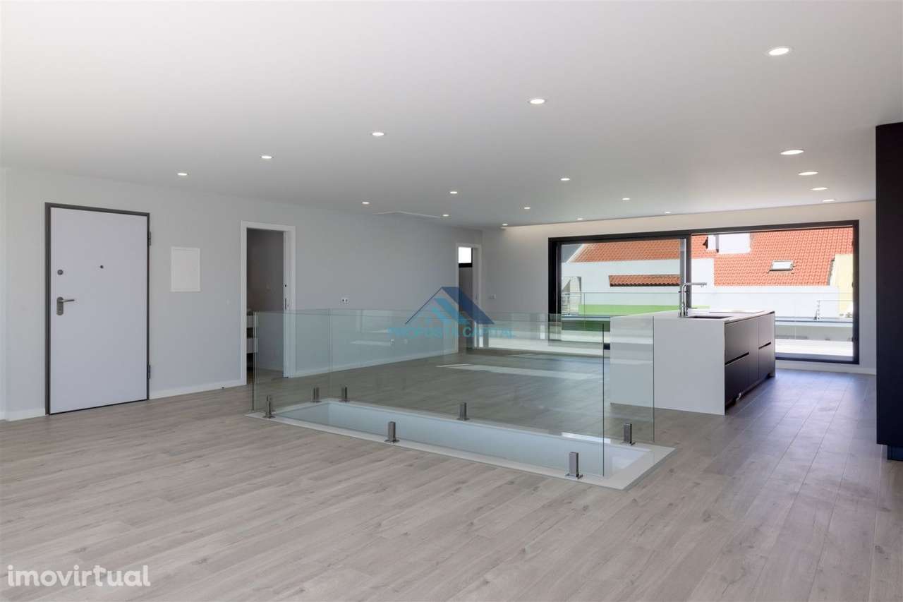 Apartamento T3 Duplex - Grande imagem: 3/32