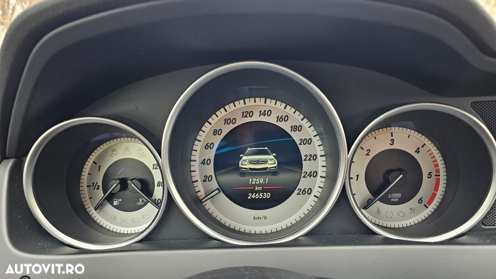 Mercedes-Benz C 250 CDI 7G-TRONIC Edition - 17