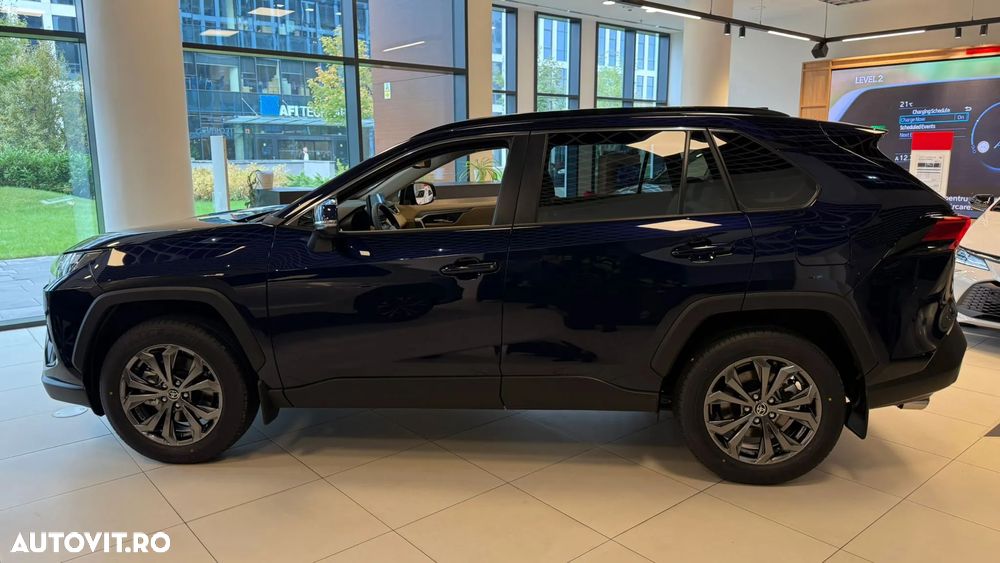 Toyota RAV4 - 3