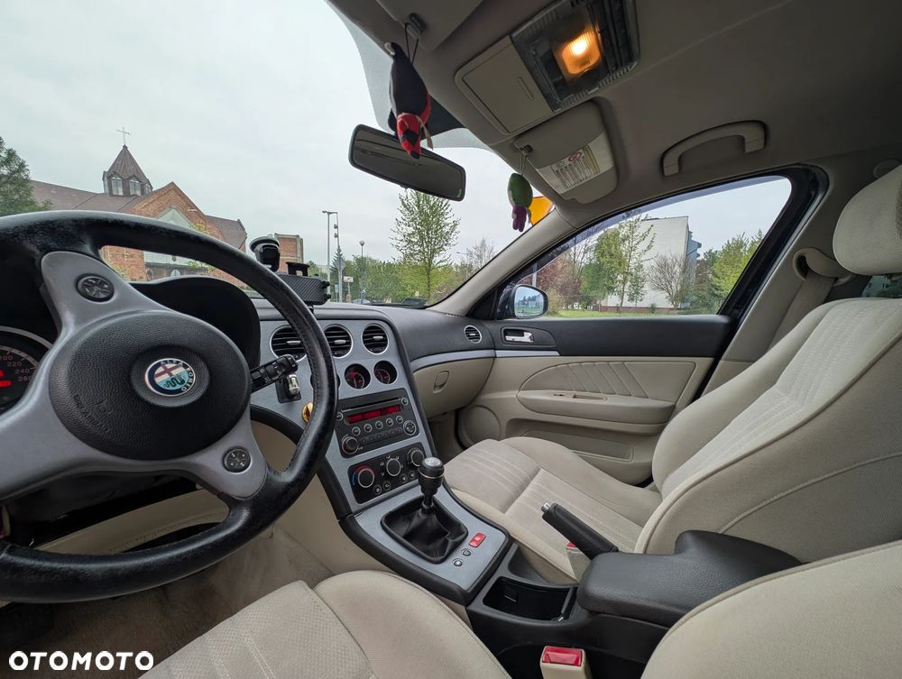 Alfa Romeo 159 - 7