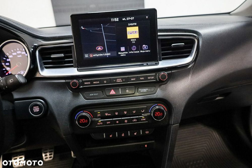 Kia Ceed 1.4 T-GDI L Business Line - 16