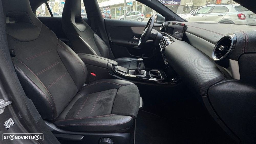 Mercedes-Benz CLA 180 d AMG Line - 17