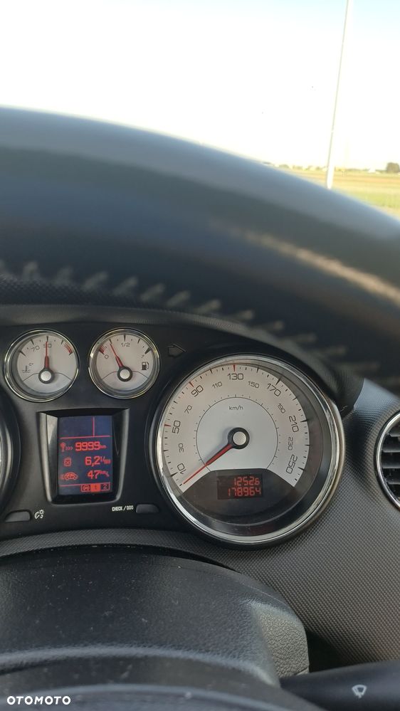 Peugeot 308 1.6 HDi Active - 2