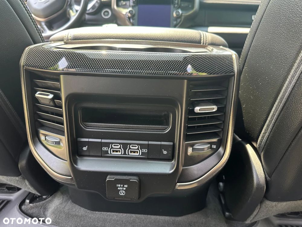 RAM 1500 5.7 Crew Cab Rebel - 9