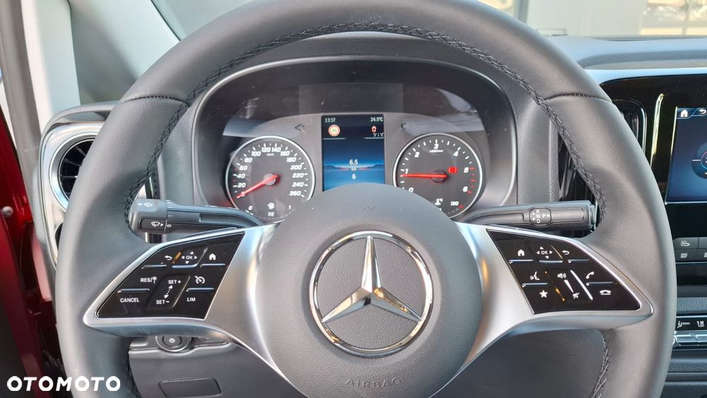 Mercedes-Benz Vito - 11