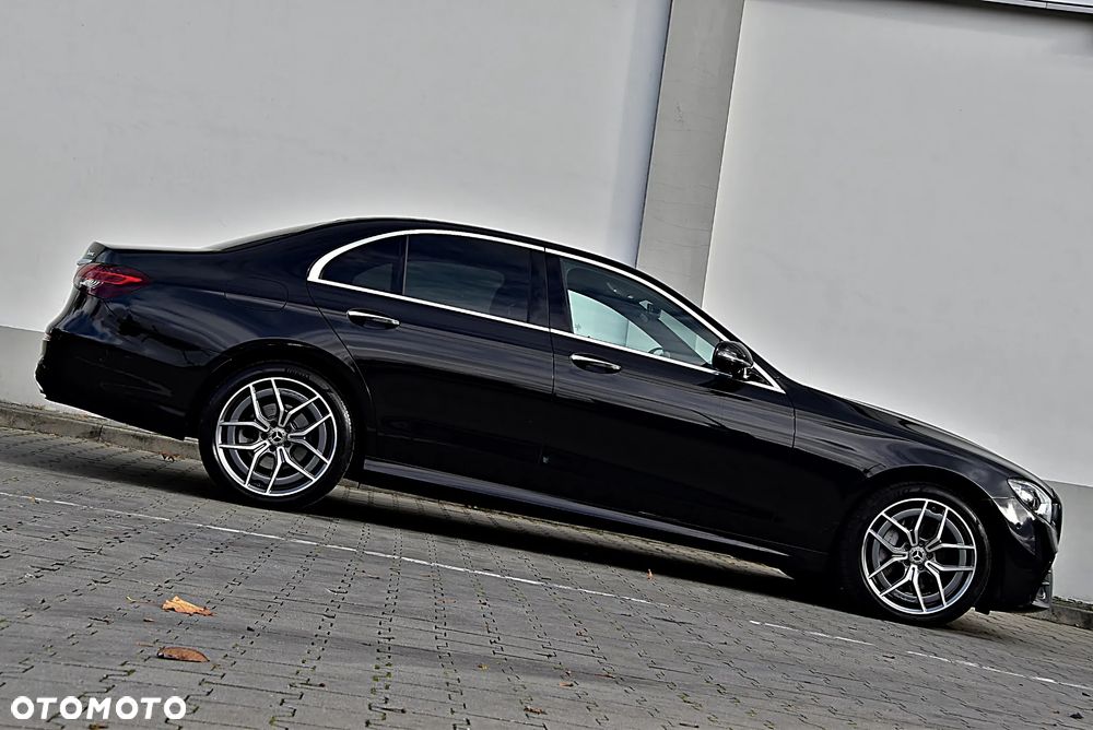 Mercedes-Benz Klasa E 220 d 4-Matic 9G-TRONIC - 7