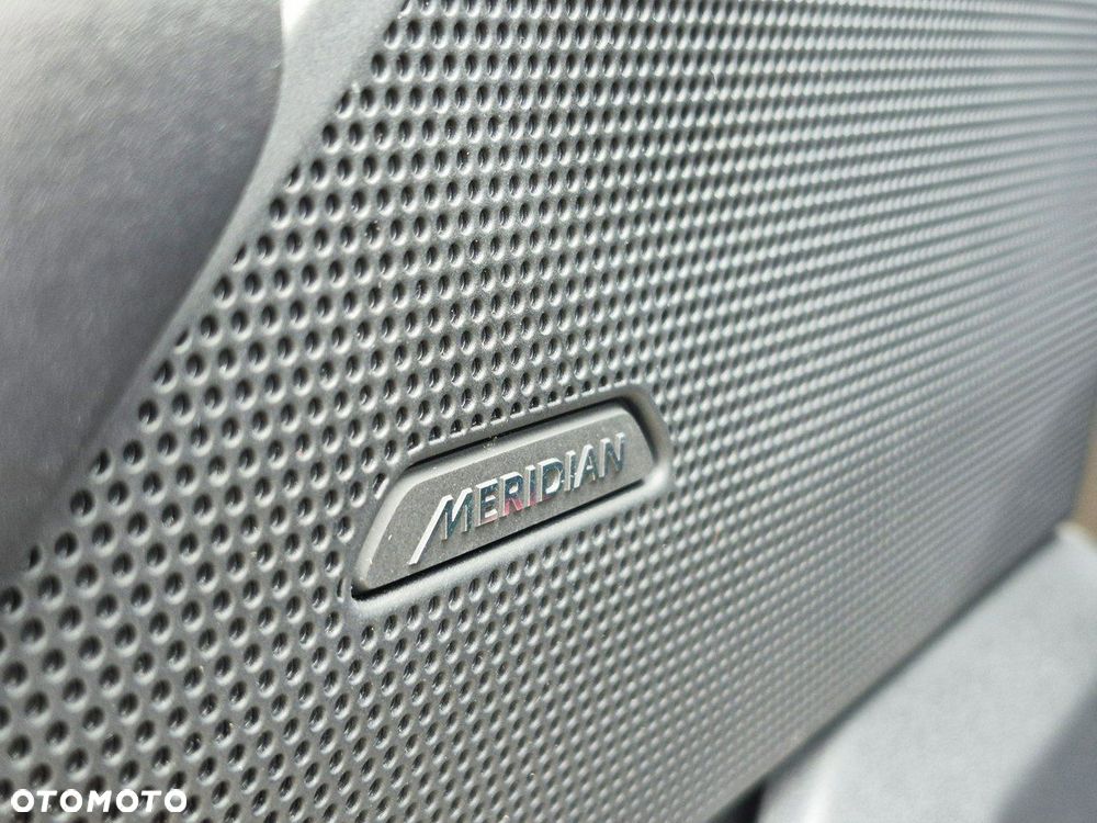 Land Rover Range Rover Velar - 21