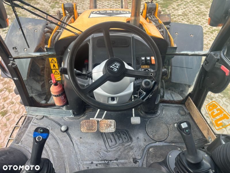 JCB 4CX APC - 11