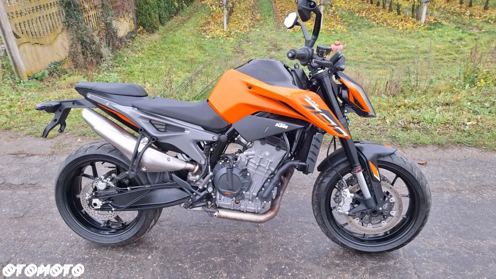 KTM Duke - 23