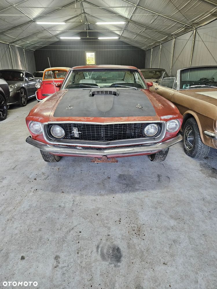 Ford Mustang - 14