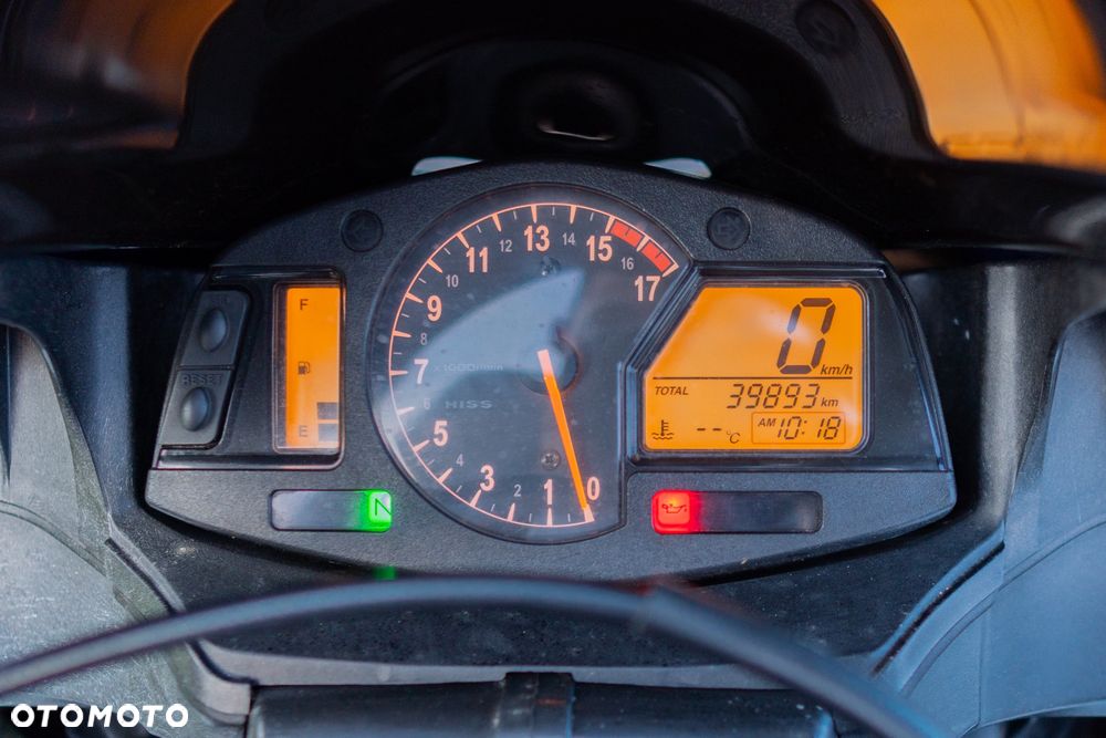 Honda CBR - 25