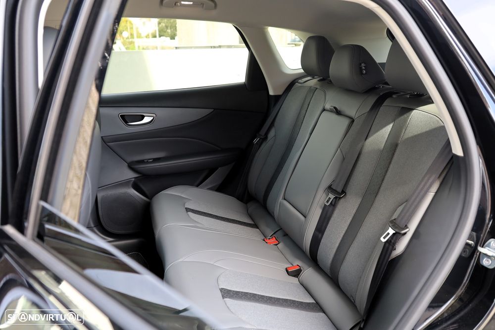 MG MGS5 EV 64 kWh Luxury - 10