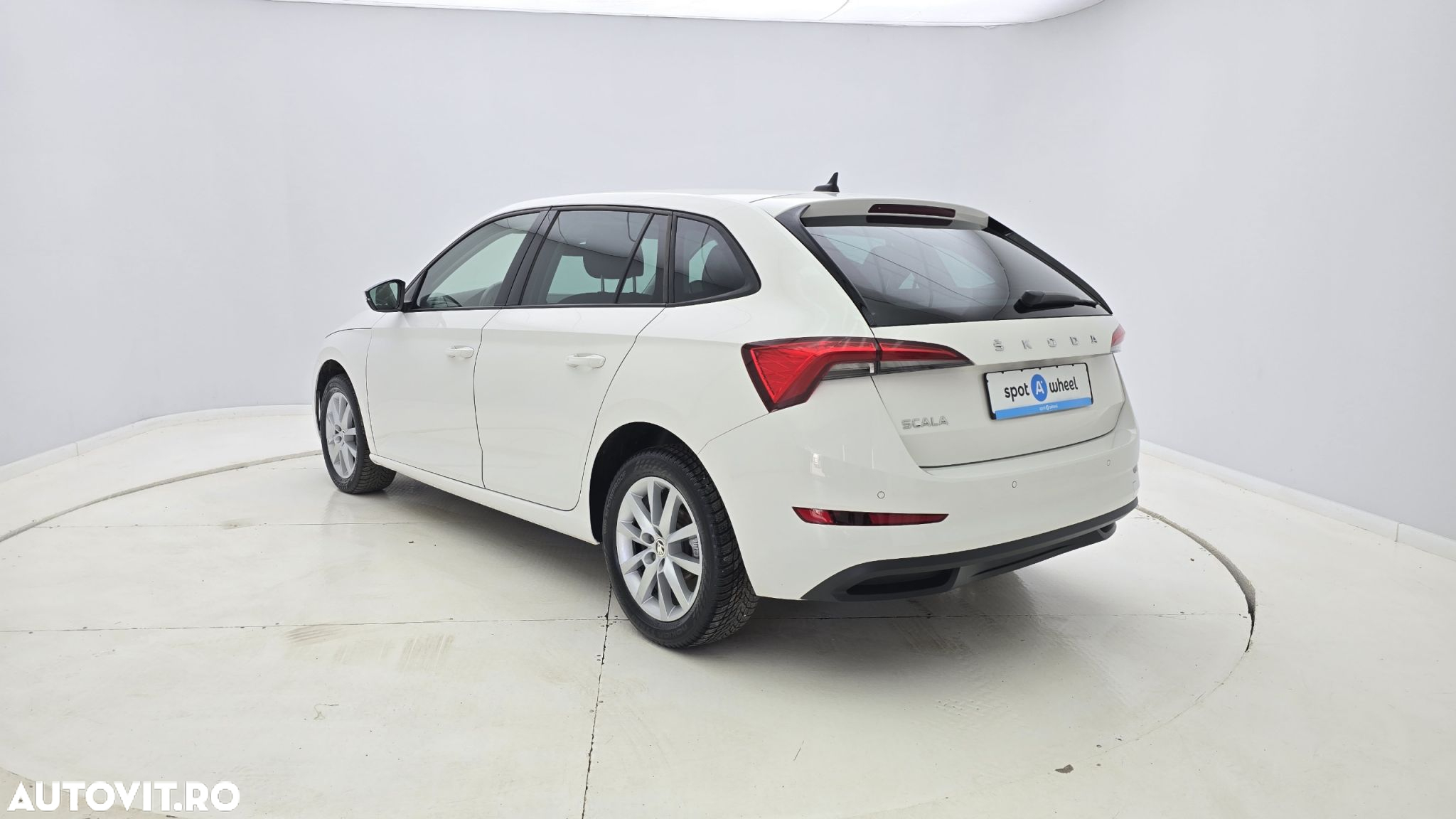 Skoda Scala 1.0 TSI DSG Style - 8