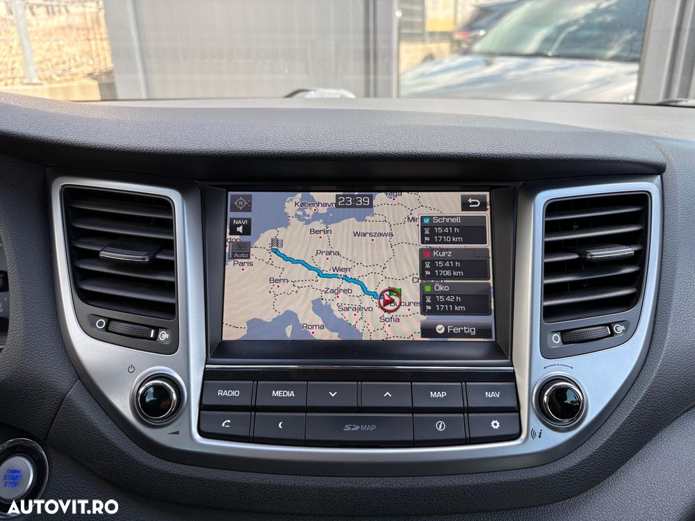 Hyundai Tucson blue 2.0 CRDi 4WD Premium - 15