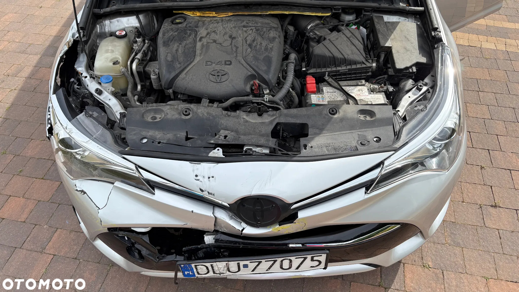 Toyota Avensis 2.0 D-4D Prestige - 8
