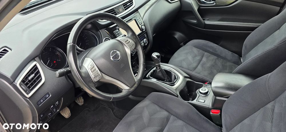 Nissan X-Trail 1.6 DCi N-Connecta 4WD - 21
