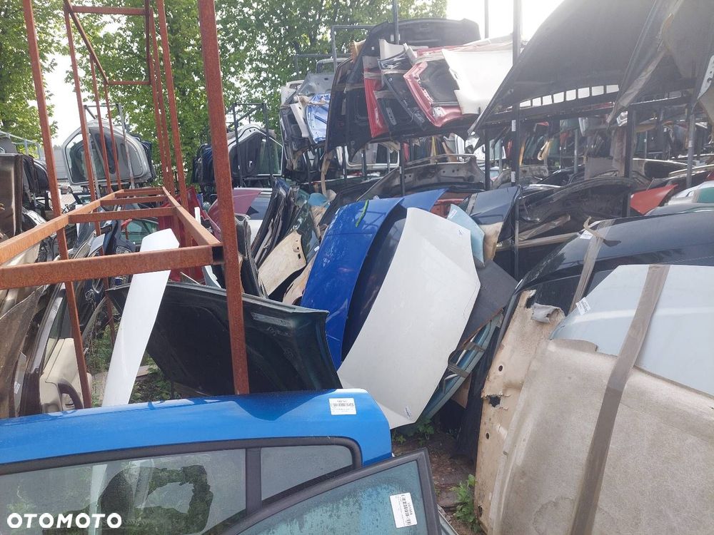 KOMPLETNY PRZÓD MASKA ZDERZAK LAMPY PAS PRZEDNI VOLKSWAGEN GOLF IV LW5Z - 12