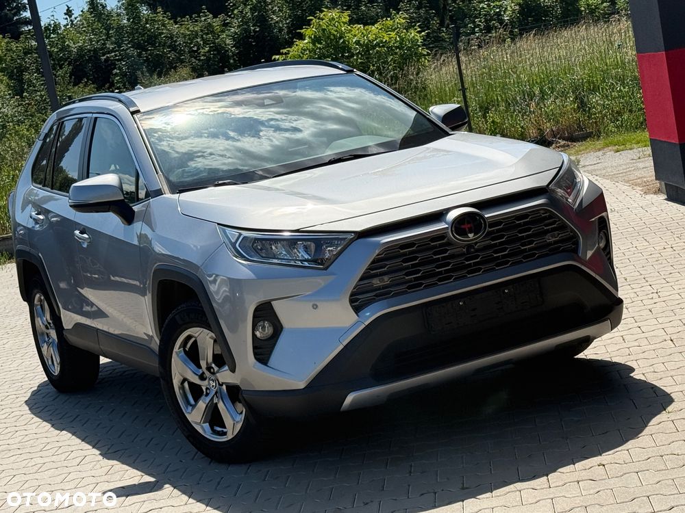 Toyota RAV4 - 3