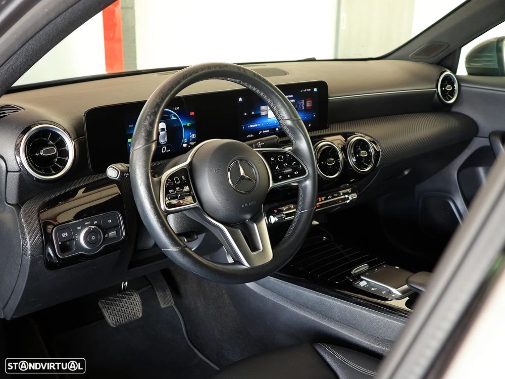 Mercedes-Benz A 250 e Style Plus - 18