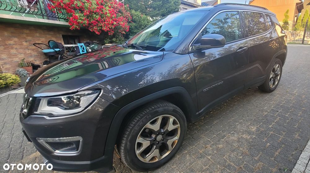 Jeep Compass - 2