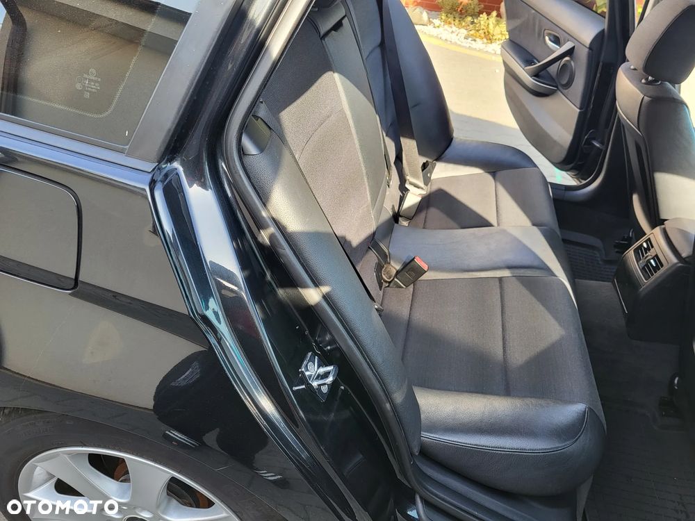 BMW Seria 3 318i - 20