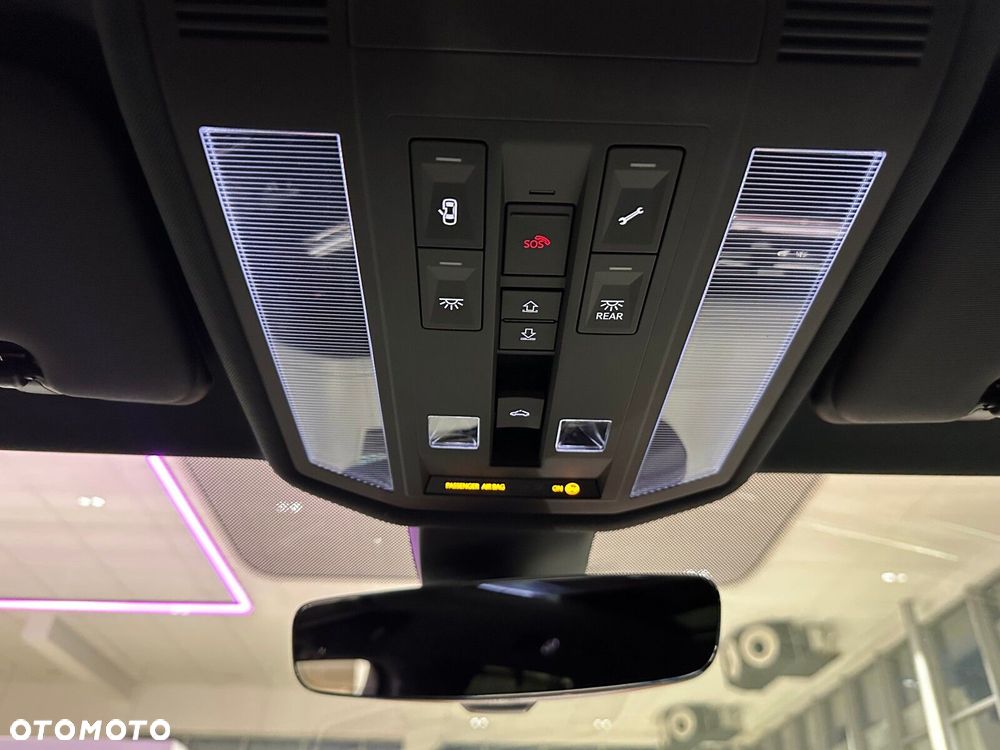 Volkswagen Touareg 3.0 V6 TDI 4Motion R-Line - 21