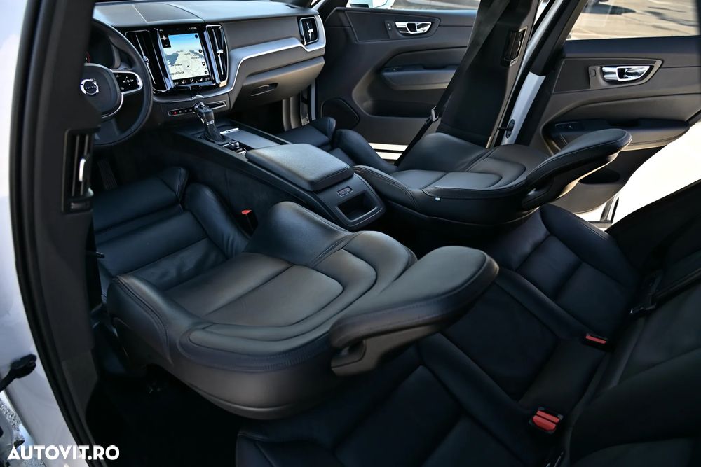 Volvo XC 60 D5 AWD Geartronic Inscription - 13