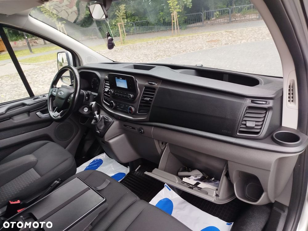 Ford Transit Custom - 21