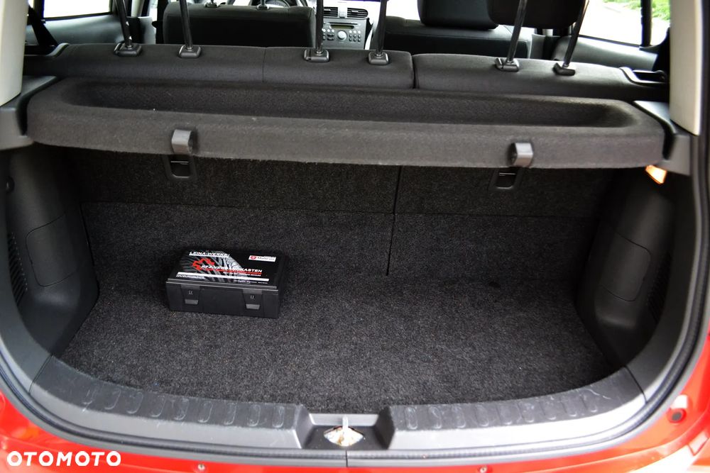 Suzuki Splash 1.0 Basic - 11