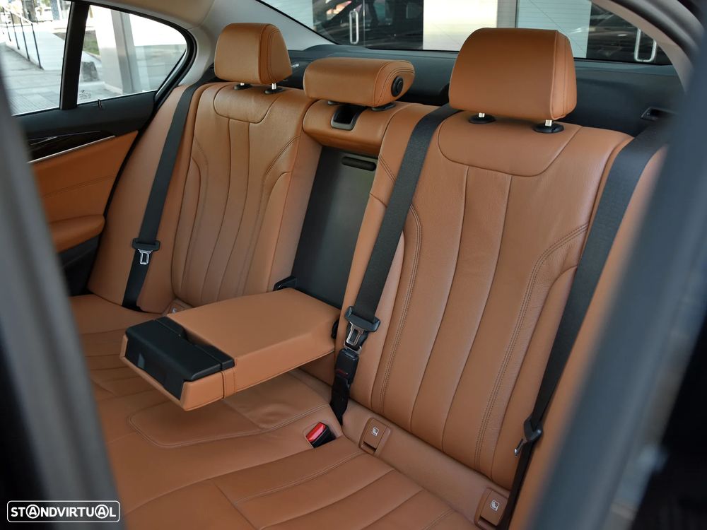BMW 530 e iPerformance Line Luxury - 22