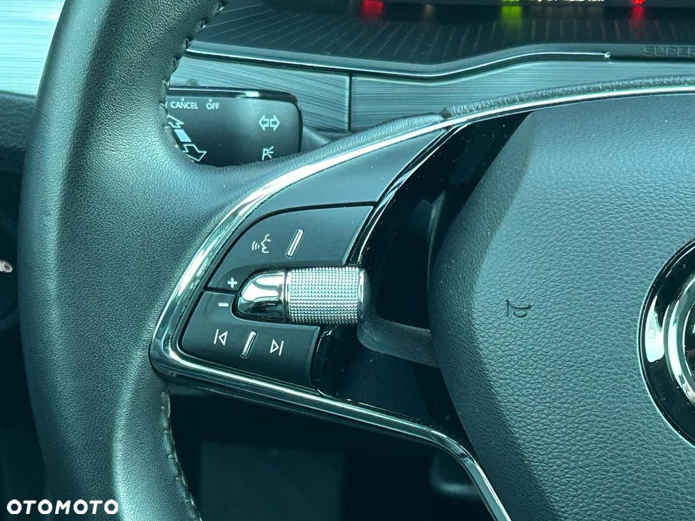 Skoda Superb 1.5 TSI Ambition DSG - 22