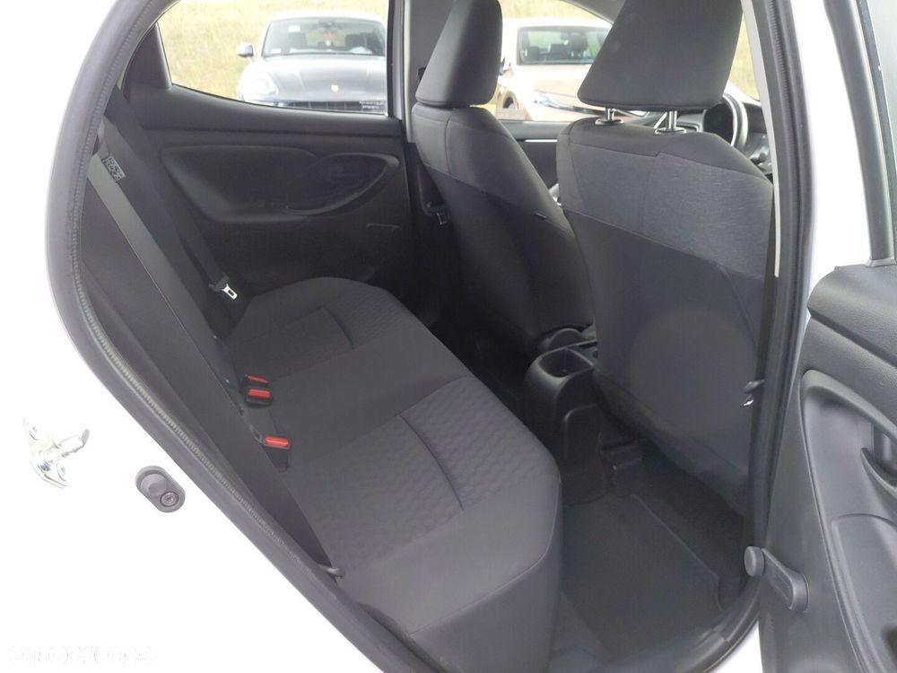 Toyota Yaris 1.0 Comfort - 10