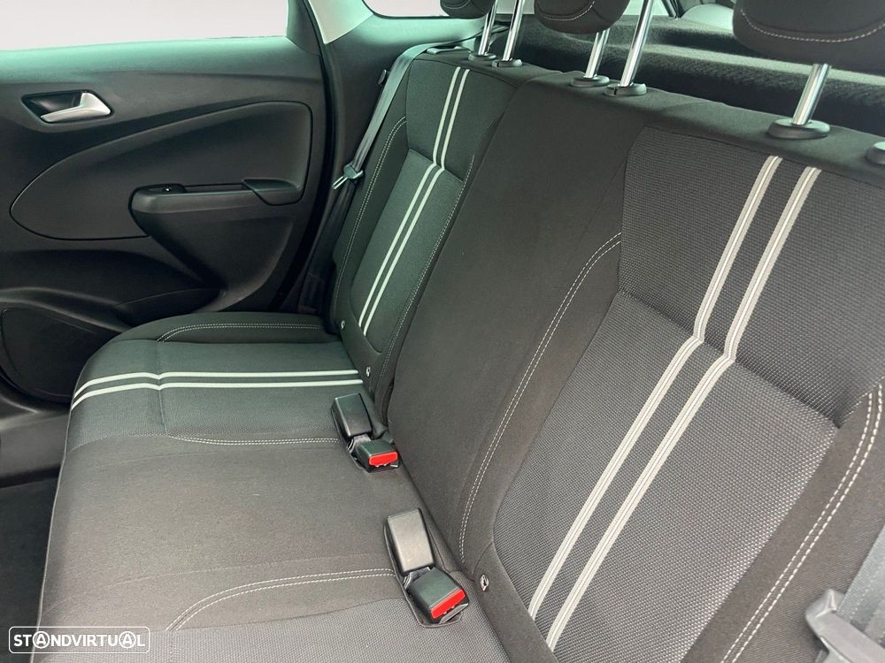 Opel Crossland 1.2 T Design & Tech - 13