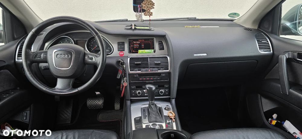 Audi Q7 3.0 TDI Quattro Tiptronic - 4