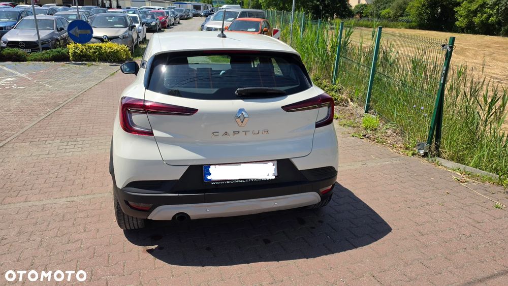 Renault Captur - 22