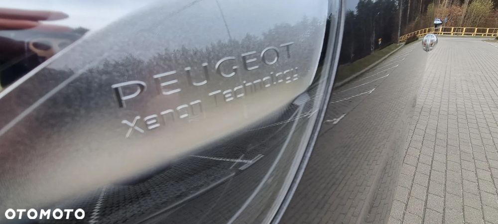 Peugeot Traveller 2.0 BlueHDi Long Business - 19