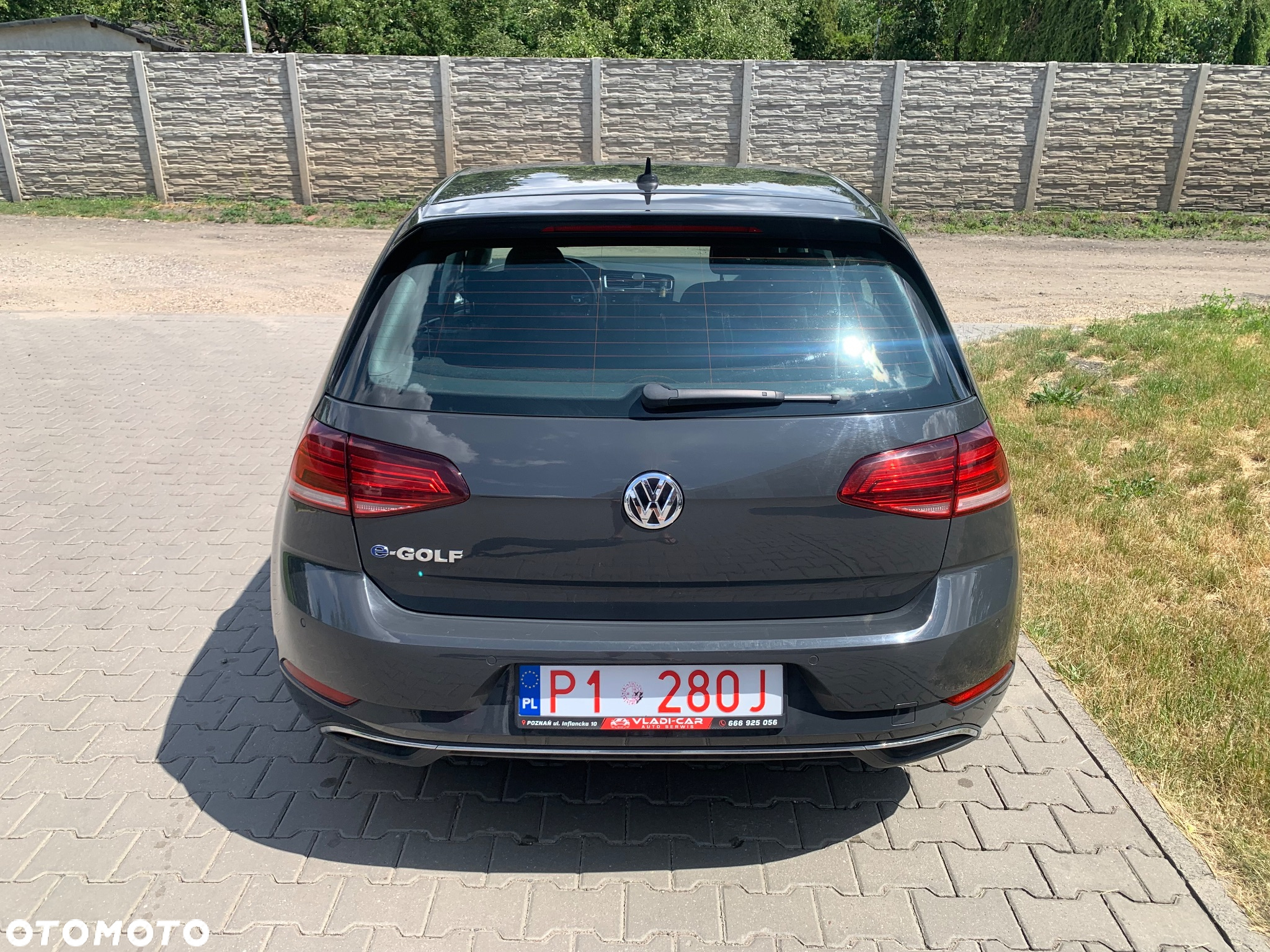 Volkswagen Golf e-Golf - 6