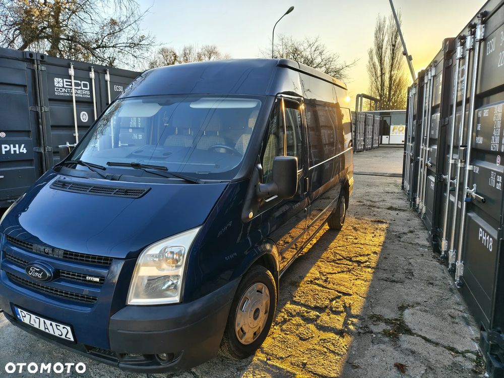 Ford Fransit - 1