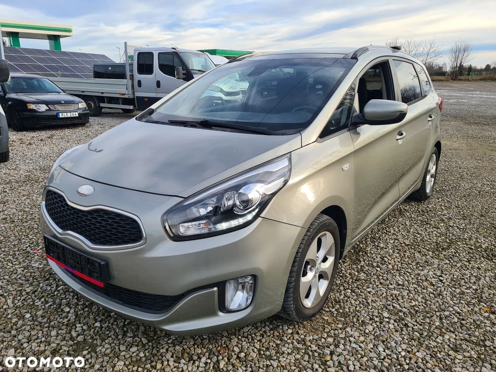 Kia Carens 1.7 CRDi 115 Dream-Team Edition - 1