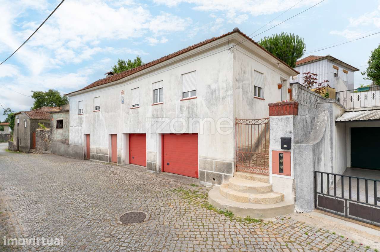 Moradia T3-para renovação-atualmente arrendada-S. Romão do Coronado - Grande imagem: 2/15