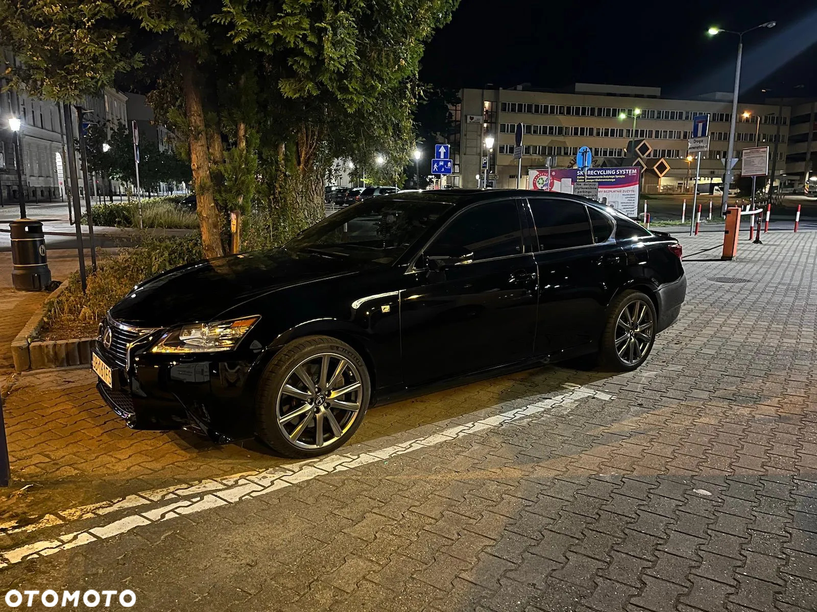 Lexus GS - 3